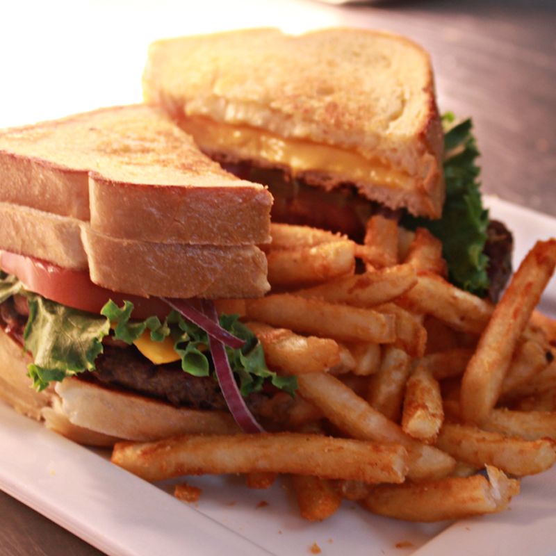 Grilled Cheese Bacon Cheeseburger